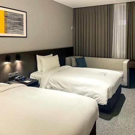 Hotel Ambience Plaza Jmd - Delhi Airport Нью-Делі Екстер'єр фото